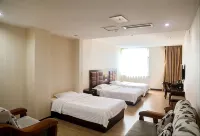 平頂山華悅棲岸飯店（河南城建學院店）