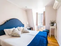 Lisbon Arsenal Suites Hotels near Chiado