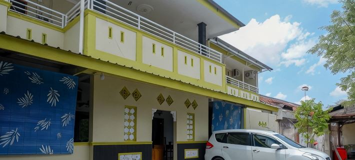 RedDoorz @ Pakuncen Malioboro Yogyakarta Hotels in Wirobrajan