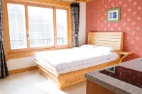 White Cabin - balcony