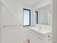 Mountain view house Hotels near Quadrant Mall