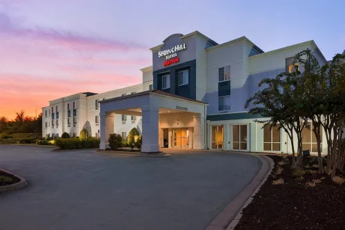 小石城西SpringHill Suites飯店