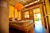 O k Chawkoh Bungalow - Hostels