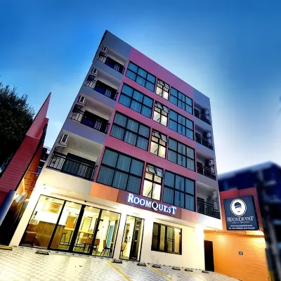 RoomQuest Sukhumvit36 BTS Thonglor Hotels near K village