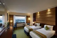 Cinnamon Lakeside Отели в г. 