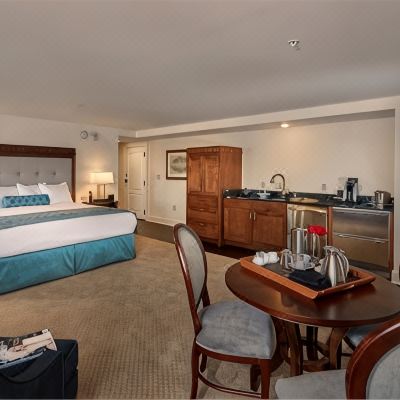 Langdon King Studio The Edgewater Promo Code