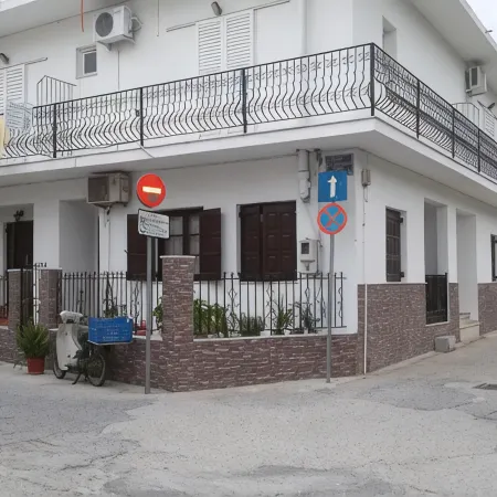 Capella Town, Skiathos