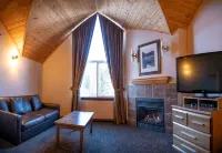 The Rundlestone Lodge