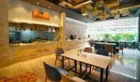 楓糖·麗致飯店（普寧國際商品城店） - 2 星級