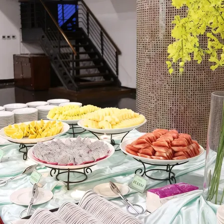 Majestic Mong Cai Hotel