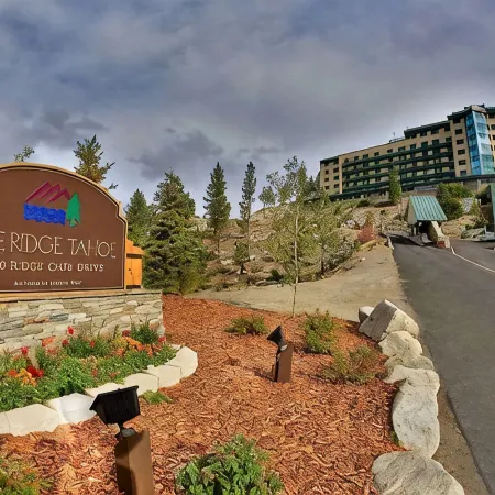 Holiday Inn Club Vacations TAHOE RIDGE RESORT by IHG