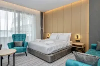 The Grandeur Hotel