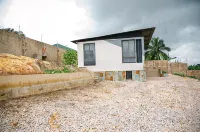 Container Home Retreat - 2 ดาว