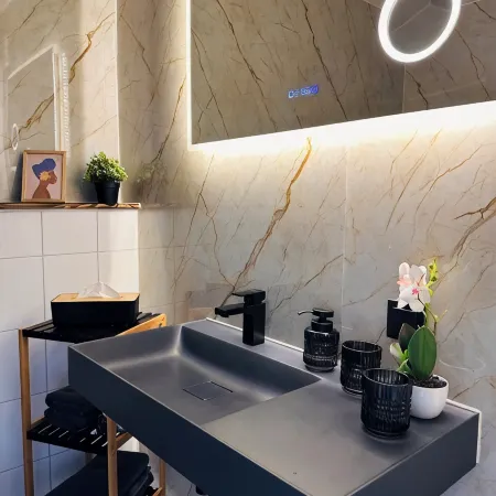 Modern apartment ZS15 with WLAN and fully equipped kitchen