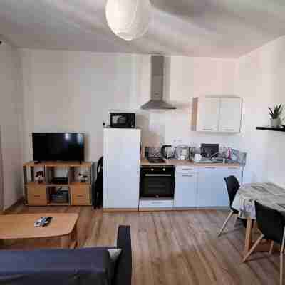 Appartement T2 climatisé avec balcon proche centre-ville NARBONNE Others
