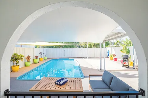 Nightcliff Exquisite Family Home with Pool - Private Pools