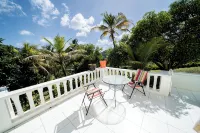A personalized & Spacious Hilltop Orchard Villa- 5 min to the city. - Villas