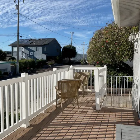 StarLitSands - Comfortable 2-bed house in Cayucos, view of Morro Rock and Ocean