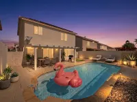 Majestic Pine 4bd/3 bath • Wifi • Pool•BBQ grill Hotels near Mount Charleston