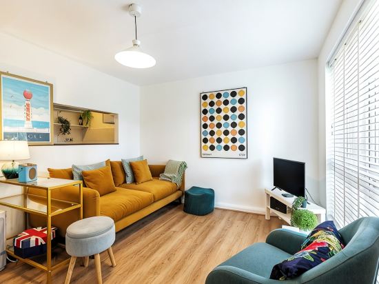 Cosy 1-Bed Flat Near Central London