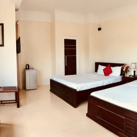Nam Long Plus Hotel