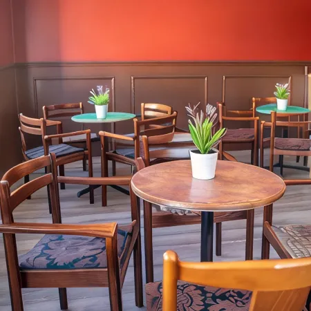 Saga Hotell