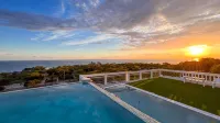 Coral Bay Chateau - Luxury Villa in Treasure Beach - Pools