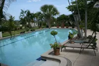 Tropical Villa with Pool and Spectacular Views! Villas Casa Loma - Suite 401 -  Holiday Villas
