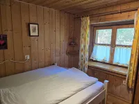 Ellmau: Quaint holiday home, 350 m to the mountain railway in the mountain doctor village