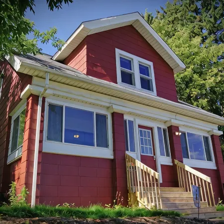 Superior Views, Harbor Views, Scenic Skyline Parkway, Remodeled, Charming