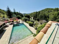 Stone house, swimming pool, spa, pétanque court, outdoor bar - Villas