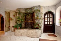 Ryan Johnson Hotel - Scenic