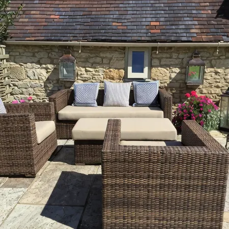 Stay in a 15 century Barn 20 minutes from Stratford on Avon