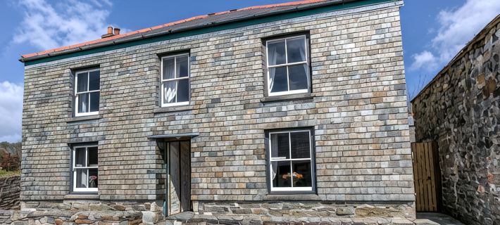 Mona's Cottage - Private Parking, Sea Views, Garden & Close To Harbour & Beach Hotels in St Austell