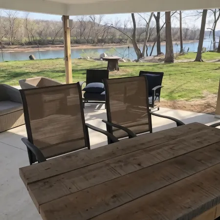 “Clabe” one of the 5 Tiny Cabins on the Osage River