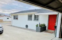 Amazing and Cozy King-Queen Bed Suites w/RV Parking - Gym