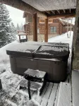 5 Bedroom Ski In/Out Powder Ridge Cabin