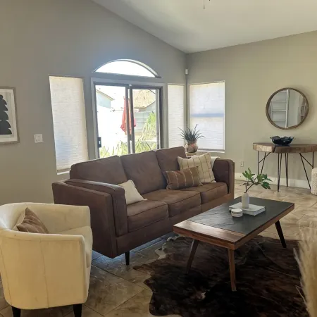 Cozy home in the heart of the desert! 5 minutes from the Saguaro National Park!