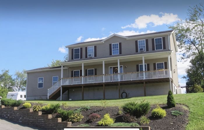 Spacious Family Friendly PSU Alumni Home