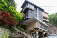 Shikanoyu Hotel - Parking