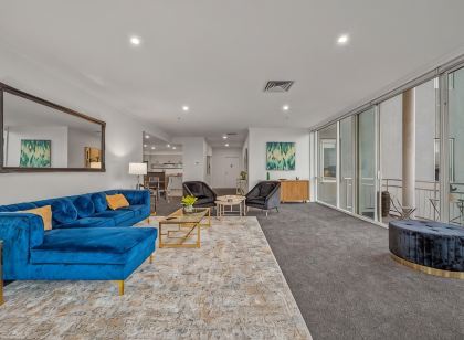 Exclusive Stays - Southgate