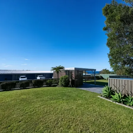 Harbour View Apartments