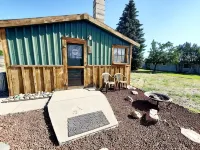 The Rustic Valley Cabin Hotels in Challis