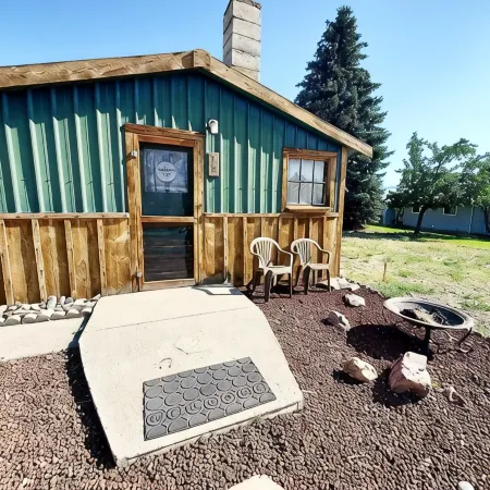 The Rustic Valley Cabin
