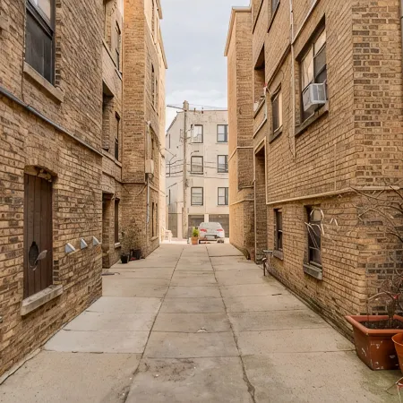 Elegantly Designed 1Br Right Next to Beach