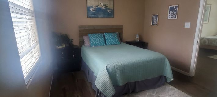Lake of the Ozarks Spacious Home with Great Dock & Lakeside Bar in No Wake Cove Hotels in Morgan County
