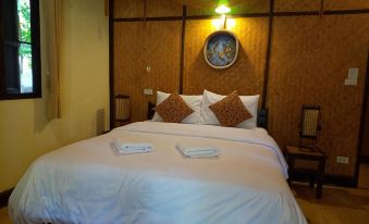 Baanwangnamkeaw Lodge