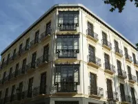 La Casa de la Trinidad Отели рядом с достопримечательностью «Гранада Собор»