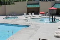 Beautiful, clean, comfortable and great views!!  Romantic and family friendly - Romantic