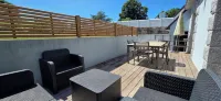 Belle Maison Lumineuse Avec Jardin Clos au Centre de Nevez - 500m des Commerces
